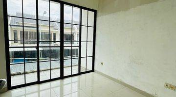 Gambar 1 Rumah di green lake cluster East Asia, luas 4x15, unit ready