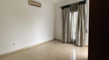 Gambar 3 Rumah Mewah Semi Furnished Tebet Akses Jalan 2 Mobil