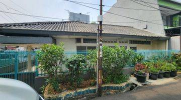 Gambar 1 Dijual Rumah 
di Petojo
hitung Tanah
lt. 172 M2

harga Rp. 3.25 Milyar
nego Ampe Deallll