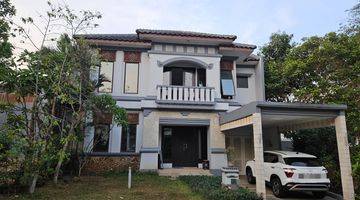 Gambar 1 Rumah Luas Strategis Mewah 2 Lantai Sudah SHM di The Green Bsd