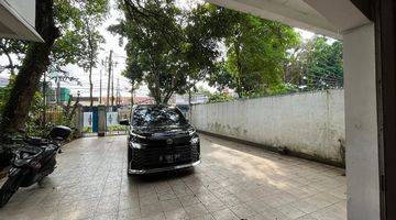 Gambar 5 Rumah Super Luas Super Mewah Ada Kolam Renang di Lebak Bulus