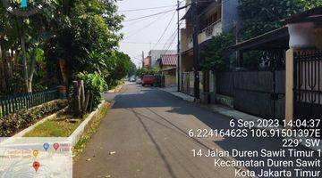 Gambar 1 Rumah 2 Lantai di Komplek PTB Duren Sawit, Jakarta Timur