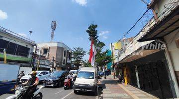 Gambar 1 Hitung Tanah ! properti komersial pusat kota di mainroad Jendral Sudirman dekat Sudirman Street Day & Night Market