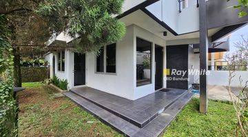 Gambar 1 Rumah cantik Semi Furnished Siap Huni di Cigadung - Bandung