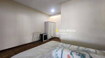 Gambar 4 Rumah cantik Semi Furnished Siap Huni di Cigadung - Bandung