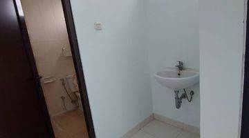 Gambar 5 Rumah 2 Lantai Rapi Dan Siap Huni At Clsuter Melia Grove 