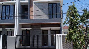 Gambar 4 Dijual Rumah Scandinavian Mewah Sutorejo Prima Surabaya 