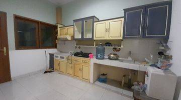 Gambar 4 Dijual Rumah Setra Duta Cemara Semi Furnished Asri Terawat