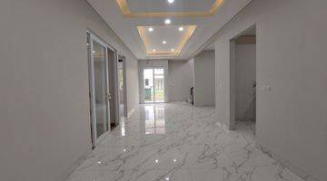 Gambar 3 Rumah 2 Lantai Baru, Cluster Cosmo, The Icon, Bsd Tangerang Cepat