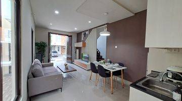 Gambar 2 Rumah 2 Lantai Sudah Renovasi Furnished Simprug Lippo Cikarang