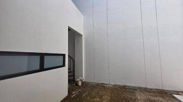 Gambar 3 Dijual Cepat Rumah Baru Mewah Full Furnish Di Suvarna Sutera