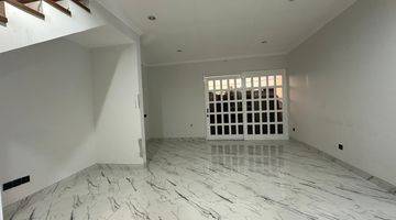 Gambar 5 Brand New Townhouse For Sale In Kerobokan