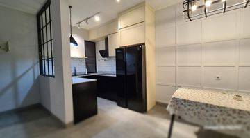 dapur dijual rumah di green village,