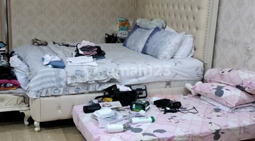 kamar tidur dijual rumah mewah 3.5 lantai