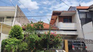 Gambar 1 Dijual Rumah 1,5 Lantai di Kertajaya Indah Surabaya