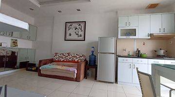 Gambar 1 apartemen medit2 tower e 2 br furnished bagus