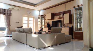 Gambar 5 Dijual Cepat Rumah Venice Pik 