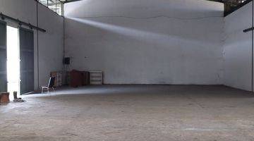 tampak depan disewakan cepat gudang maindroand soekarno