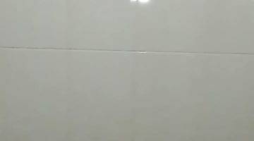 kamar mandi rumah 2 kamar pusat kota