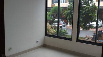 Gambar 3 Dijual rumah 2 lantai siap huni di bellwood