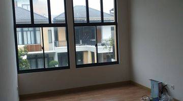 Gambar 4 Dijual rumah 2 lantai siap huni di bellwood