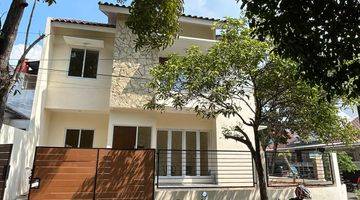 Gambar 1 Dijual Rumah Full Renovated di Sek 9 Bintaro Jaya