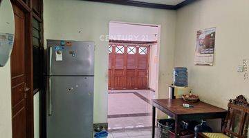 Gambar 4 Rumah Siap Huni Dalam Town House Asri Dijual Di Area Pejaten