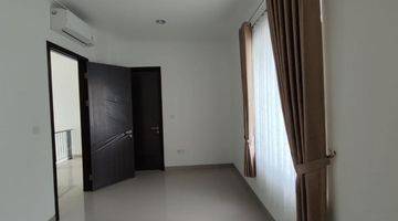 Gambar 3 Dijual Jarang Ada , Bisa Dicicil kpr, Rumah Pik Uk 10x15m2, Boulevard, Termurah