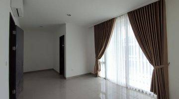 Gambar 4 Dijual Jarang Ada , Bisa Dicicil kpr, Rumah Pik Uk 10x15m2, Boulevard, Termurah