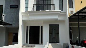 Gambar 1 Rumah Baru SUTERA FLAMBOYAN Alam Sutera American Classic 3 Lantai