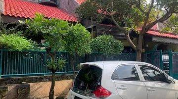 Gambar 2 Dijual Rumah Siap Huni 2,5 Lantai di Manyar Tirtoyoso