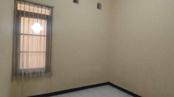 Gambar 3 Rumah Bagus Unfurnished SHM di Taman Kopo Indah 2, Bandung