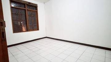 Gambar 5 Rumah Taman Holis 