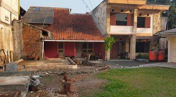 Gambar 3 Rumah modern dengan 2 rumah, caringin - bandung