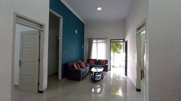 Gambar 4 Rumah Cluster Bagus Full Furnished Siap Pakai Di Colomadu, Solo