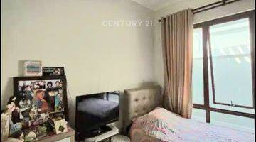 Gambar 2 Rumah 2 Lantai Di Discovery Bintaro 6859 