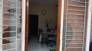 Gambar 2 Dijual Murah Rumah 2.5 Lantai Di Pengukiran, Jakbar