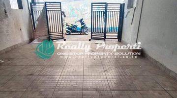 Gambar 3 Dijual Rumah Semi Furnished 2 Lantai Di Curug Pondok Kelapa Duren Sawit Jakarta Timur
