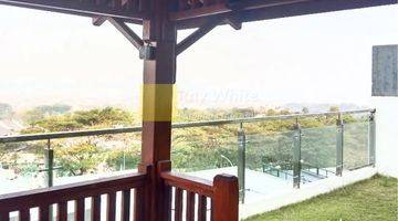 Gambar 3 Rumah Dengan 3 View: View Kota, View Gunung dan View Laut