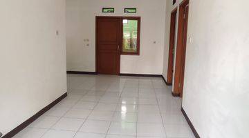 Gambar 1 Rumah Bagus Unfurnished SHM di Taman Cibaduyut 1, Bandung