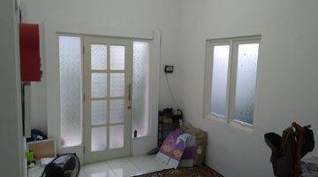 ruang keluarga dijual b.u murah rumah 2