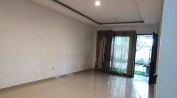 Gambar 5 Rumah Bintaro 2 Lantai Semi Furnished SHM Dekat Stasiun 