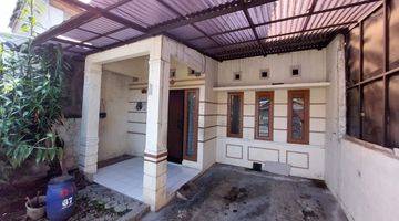 tampak depan rumah tki 3 dekat dengan