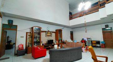 Gambar 2 Rumah Lux Semi Furnished di Tengah Kota Sayap Pajajaran