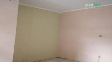 kamar tidur jual rumah 2 lantai di