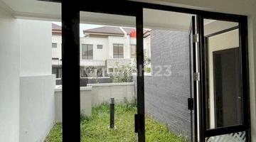 ruang tamu rumah baru ready stock di