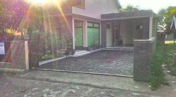tampak depan rumah shm bagus cocok utk