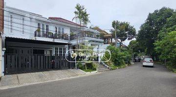 Gambar 2 Rumah Modern Classic Dalam Komplek Pondok Indah Jakarta Selatan