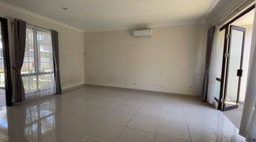 Gambar 3 Jual Cepat Rumah Full Baru Sebelah Club House Podomoro Park, Bdg