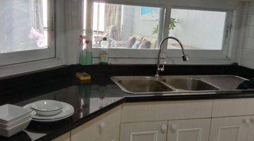 Gambar 4 Apartement Taman Anggrek Condominum 2+1 BR Furnished Bagus